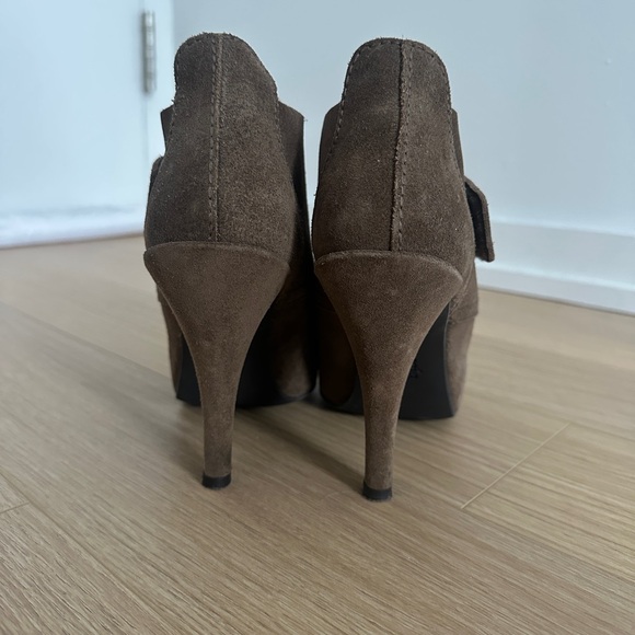 Pedro Garcia Suede Peep-toe Booties *EXCELLENT condition* - Picture 11 of 11